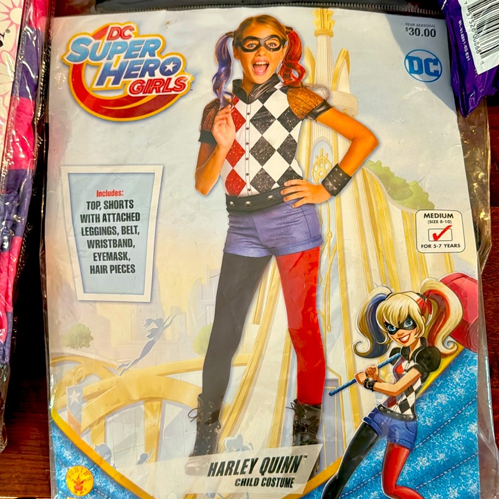 DC super hero girl- Harley Quinn child costume size medium 8-10